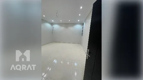 شقة